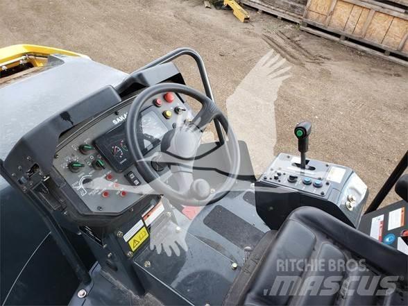 Sakai SW770ND Vienvalča grunts veltņi