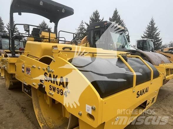 Sakai SW994 Vienvalča grunts veltņi