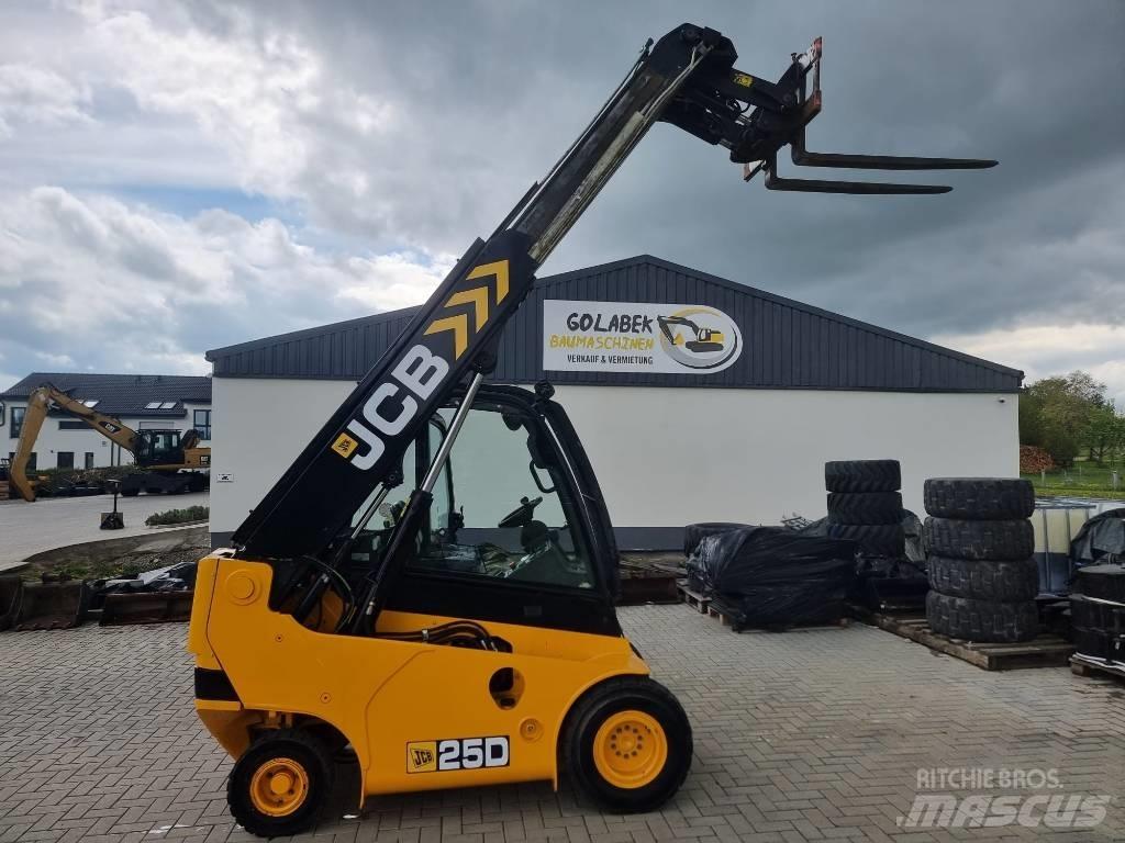 JCB TLT 25 D Teleskopiskie manipulatori