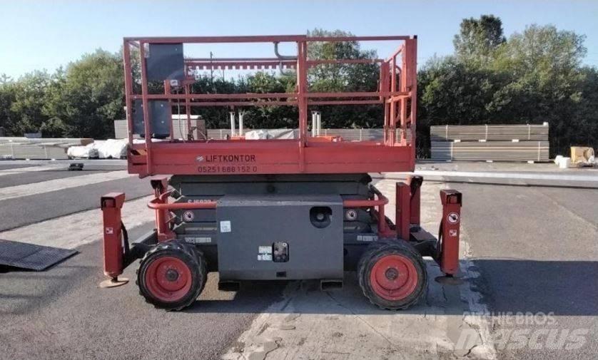 SkyJack SJ 6832 RT Šķerveida pacēlāji