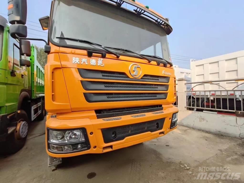 Shacman F3000 6X4 Pašizgāzējs