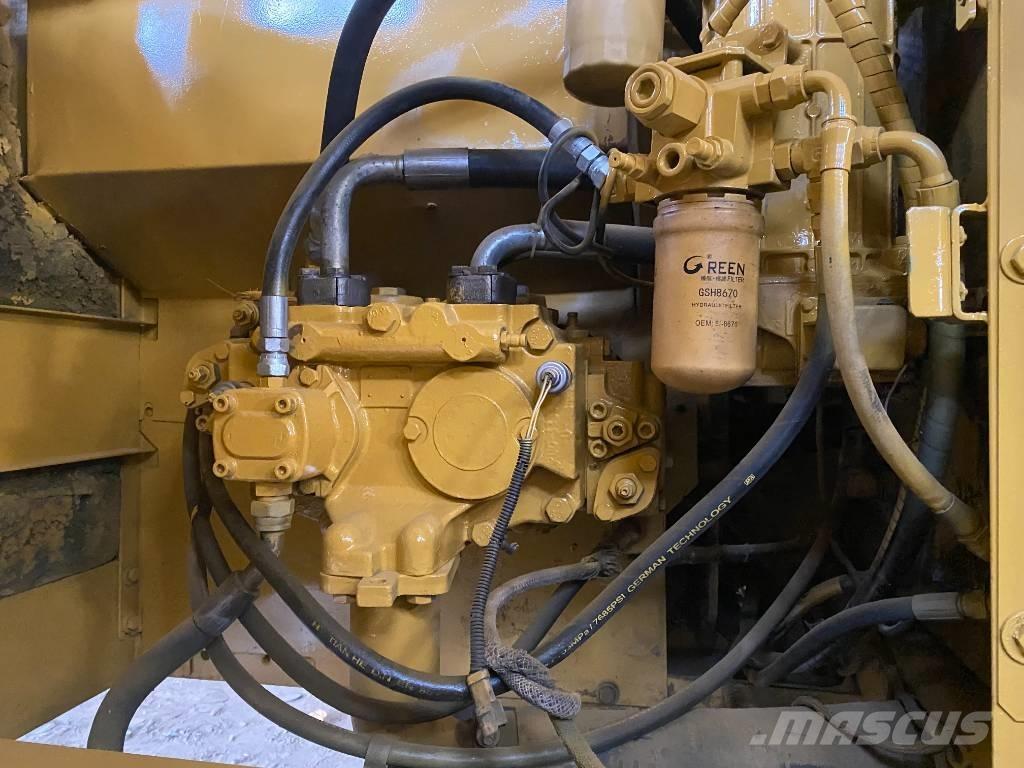 CAT 320 C Kāpurķēžu ekskavatori