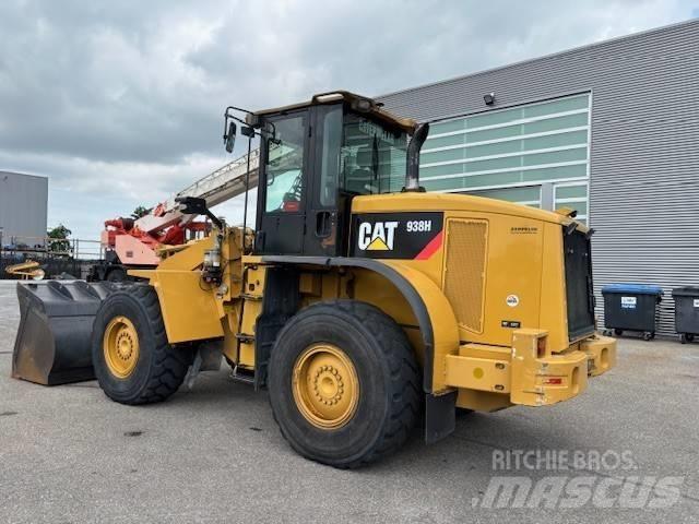 CAT 938 H Iekrāvēji uz riteņiem