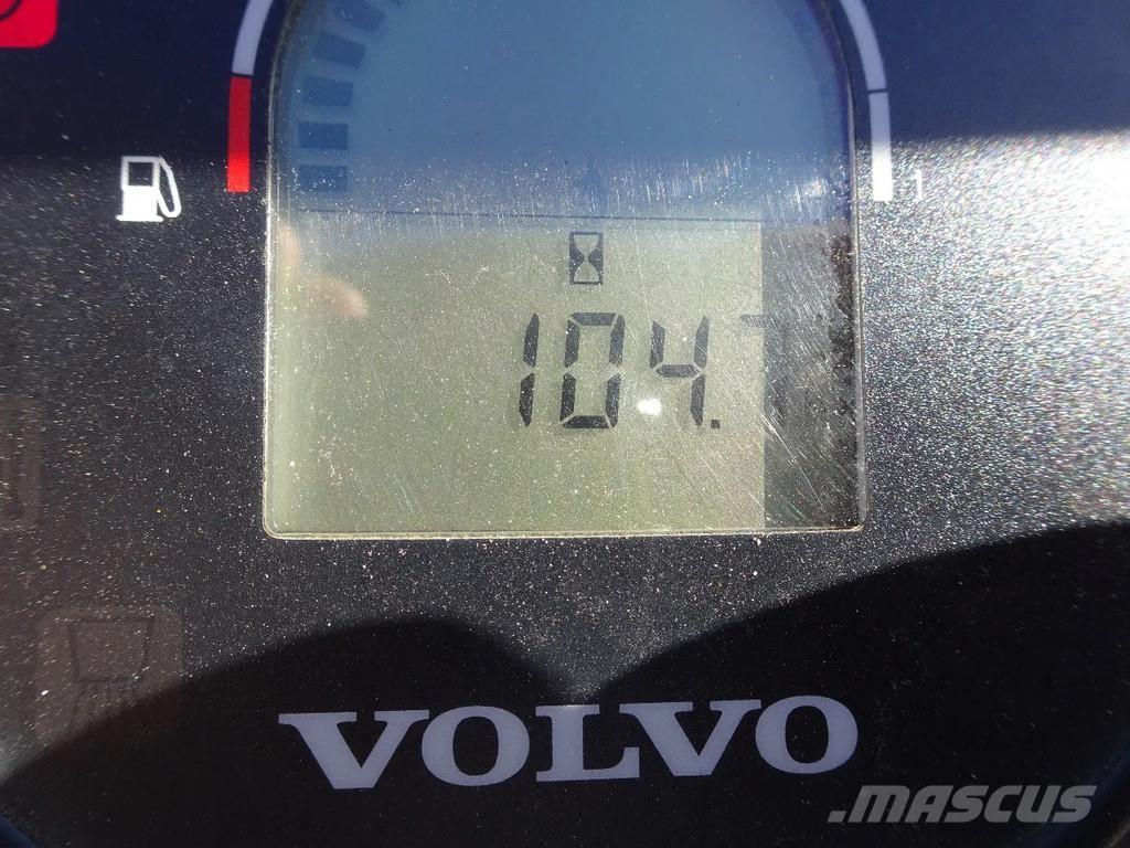 Volvo DD25P Divvalču grunts veltņi