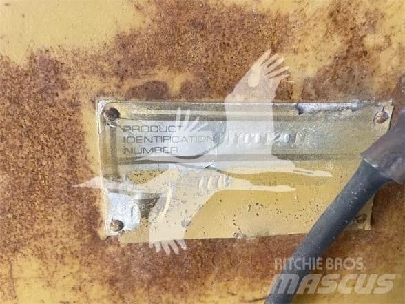 CAT 777B Artikulētie pašizgāzēji