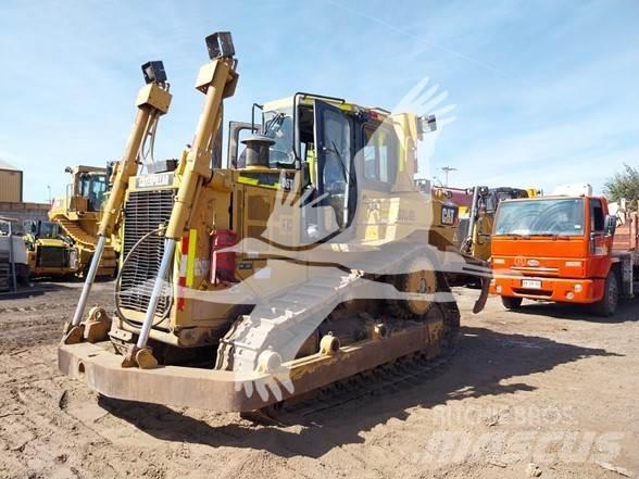 CAT D6T Kāpurķēžu buldozeri