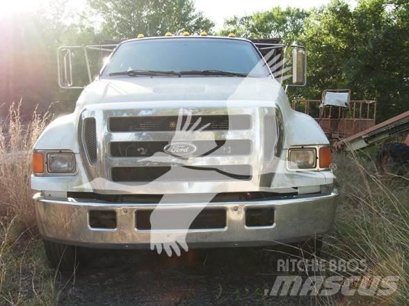 Ford F650 SD Platformas/izkraušana no sāniem