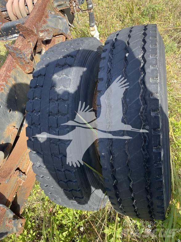 Ford F800 Šasija ar kabīni