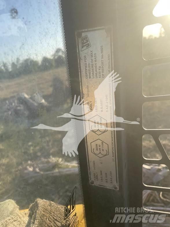 JCB ROBOT 190 Lietoti riteņu kompaktiekrāvēji