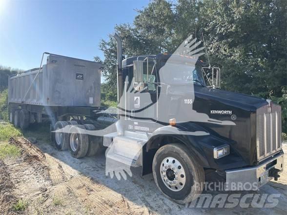 Kenworth T800 Pašizgāzējs