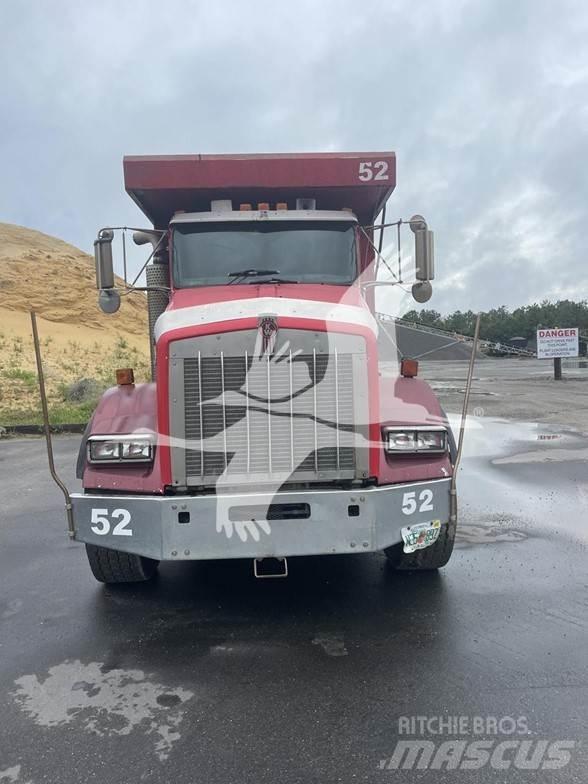 Kenworth T800 Pašizgāzējs