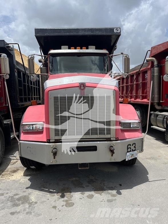 Kenworth T800 Pašizgāzējs