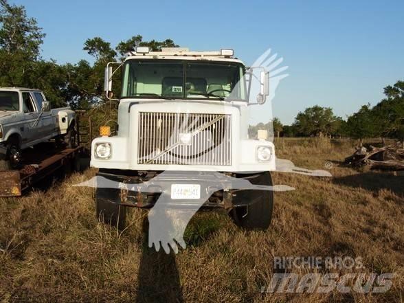 Volvo WG64 Ūdens mašīnas