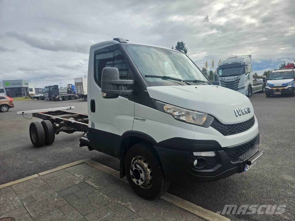 Iveco Daily 70C17 Furgons