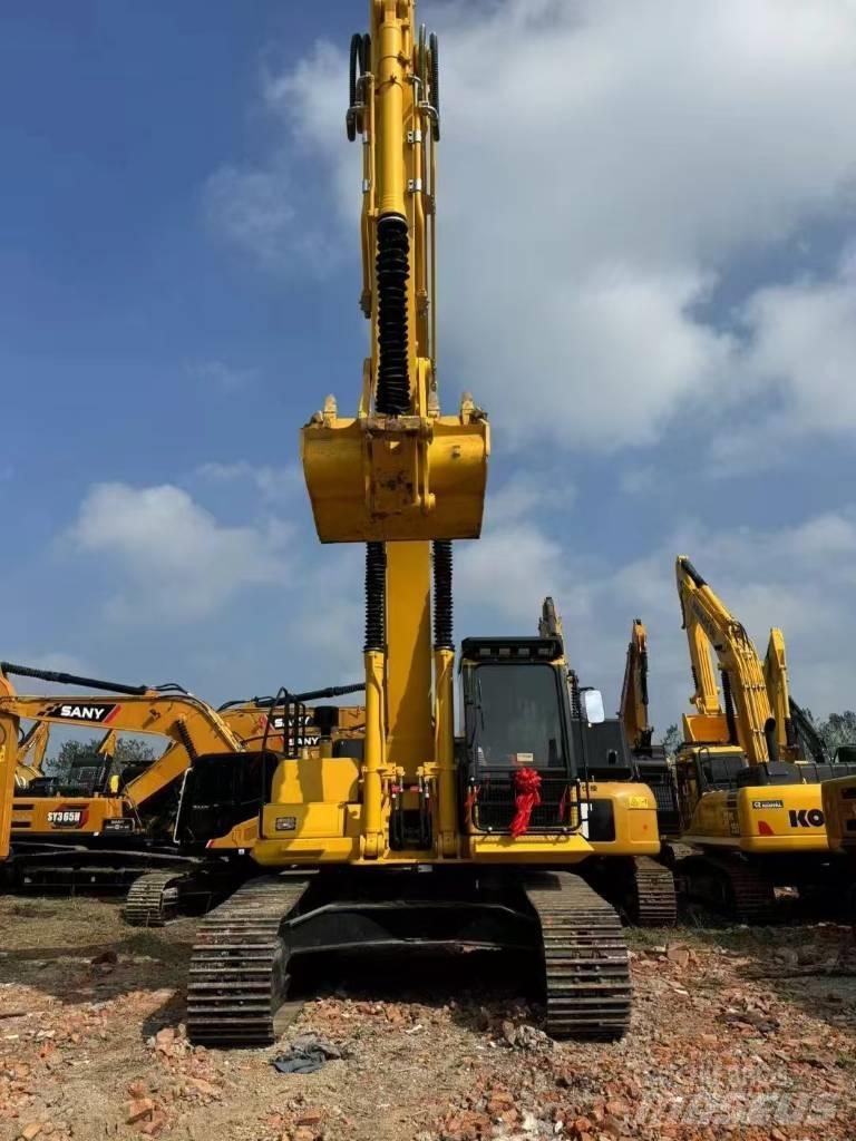 Komatsu 360-7 Kāpurķēžu ekskavatori
