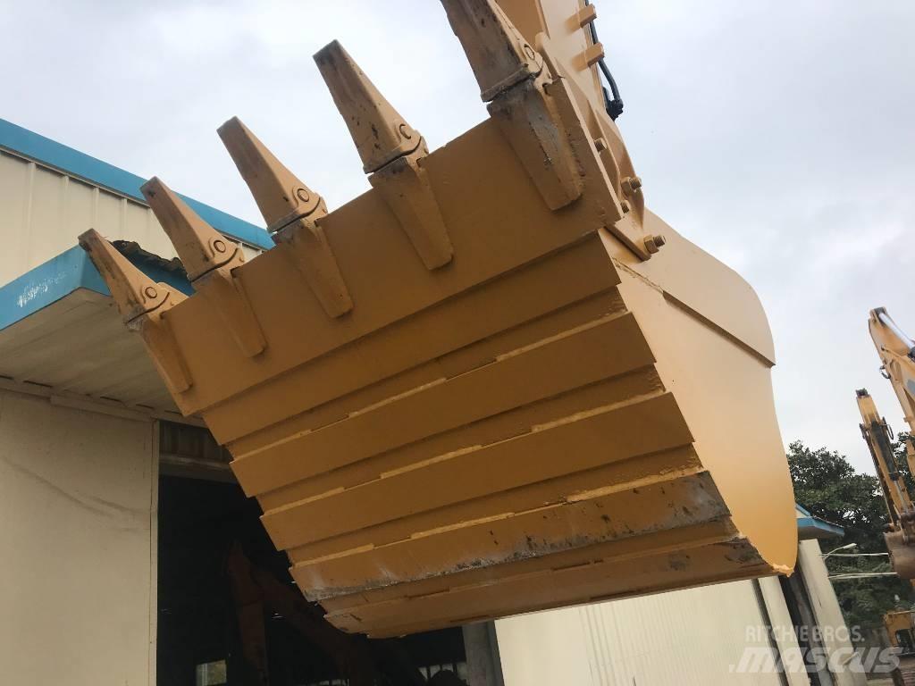 CAT 320 D L Kāpurķēžu ekskavatori