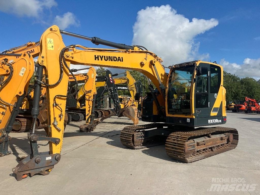 Hyundai HX130LCR Kāpurķēžu ekskavatori