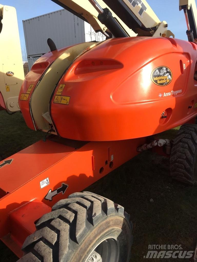 JLG 460 SJ Teleskopiskie pacēlāji
