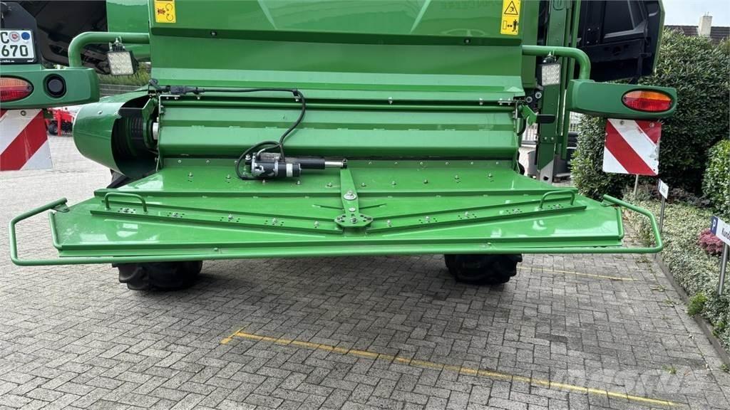 John Deere T660 Ražas novākšanas kombaini