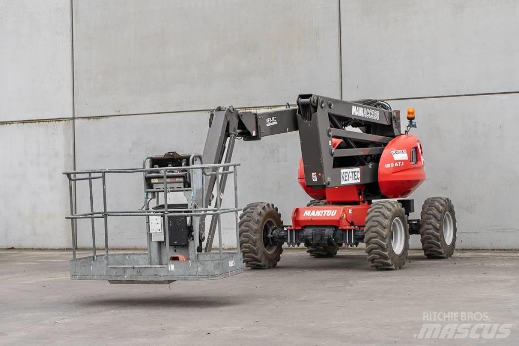 Manitou 180 ATJ Strēles pacēlāji