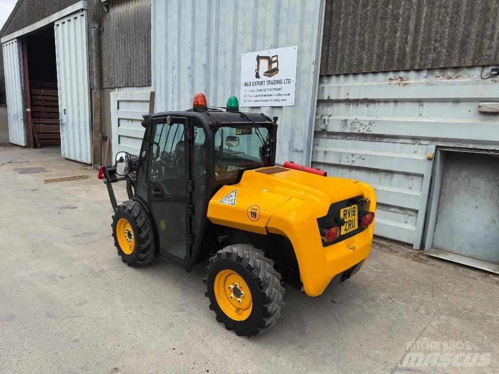 JCB 516-40 Teleskopiskie manipulatori
