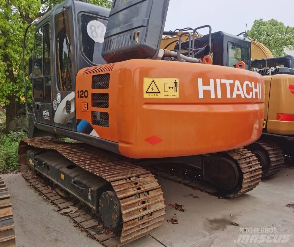 Hitachi ZX 120 Kāpurķēžu ekskavatori