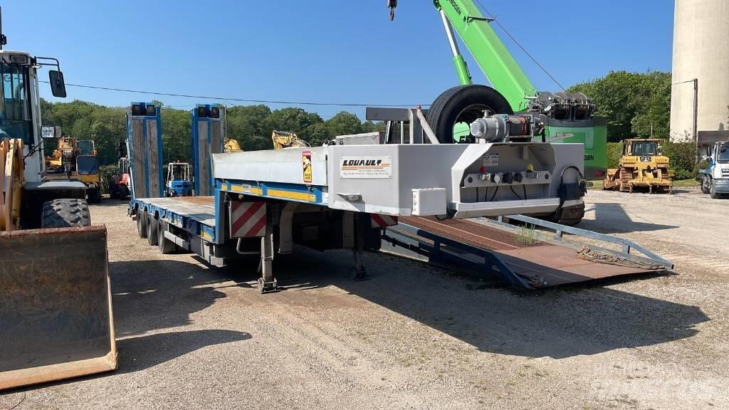 Louault 13,60m Autotreileri