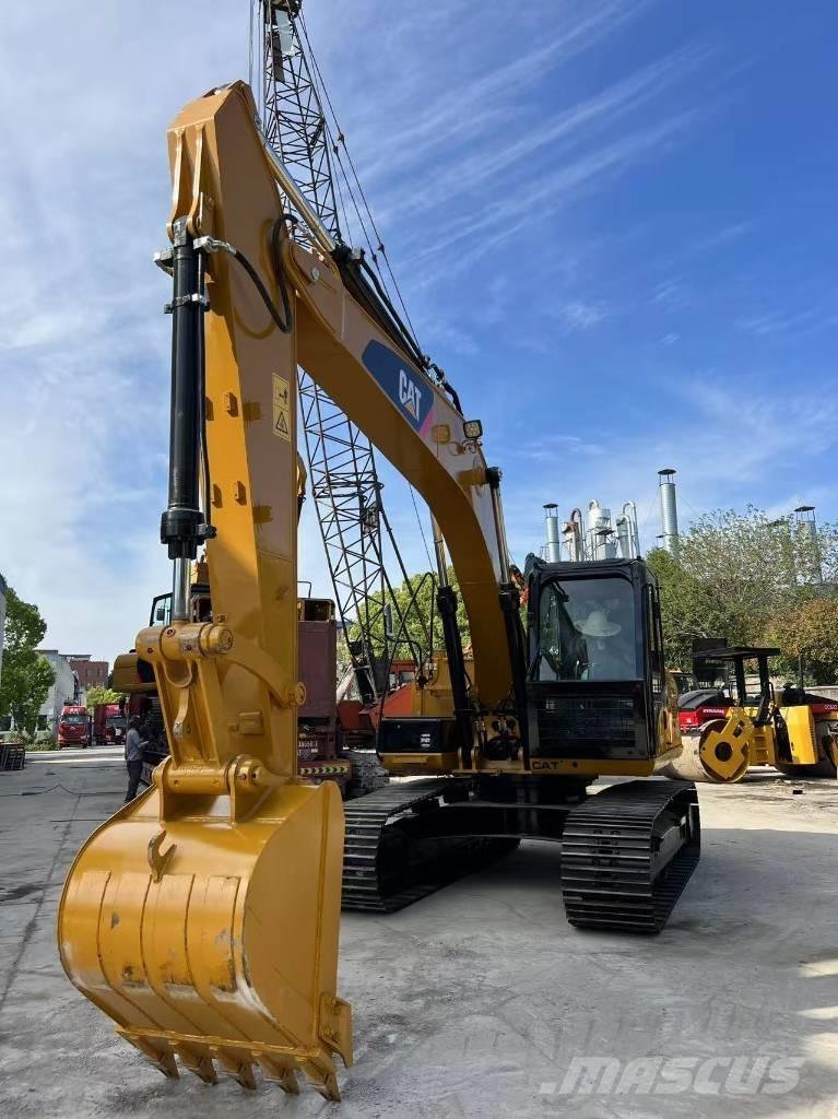 CAT 315 D Kāpurķēžu ekskavatori