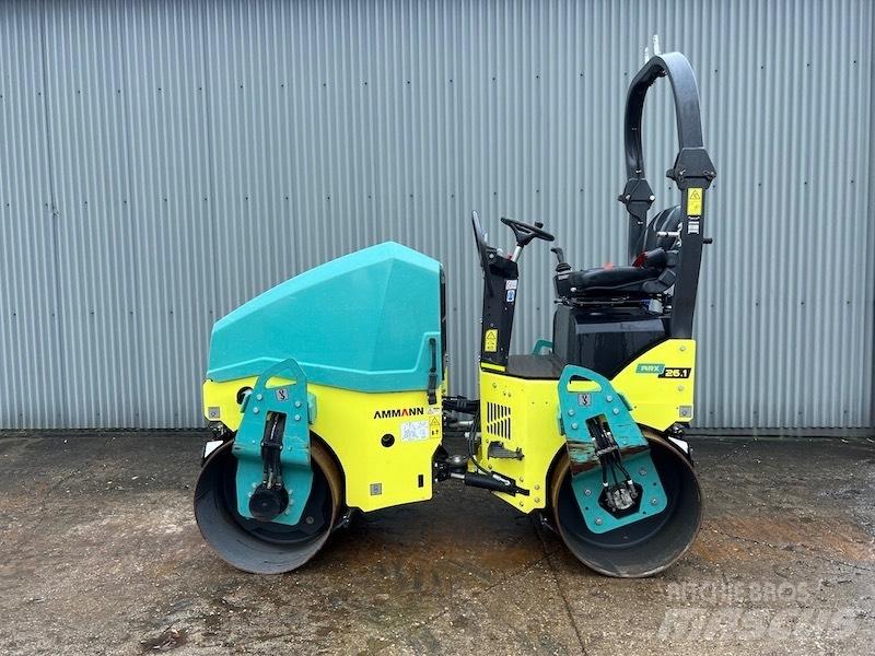 Ammann ARX 26 Divvalču grunts veltņi