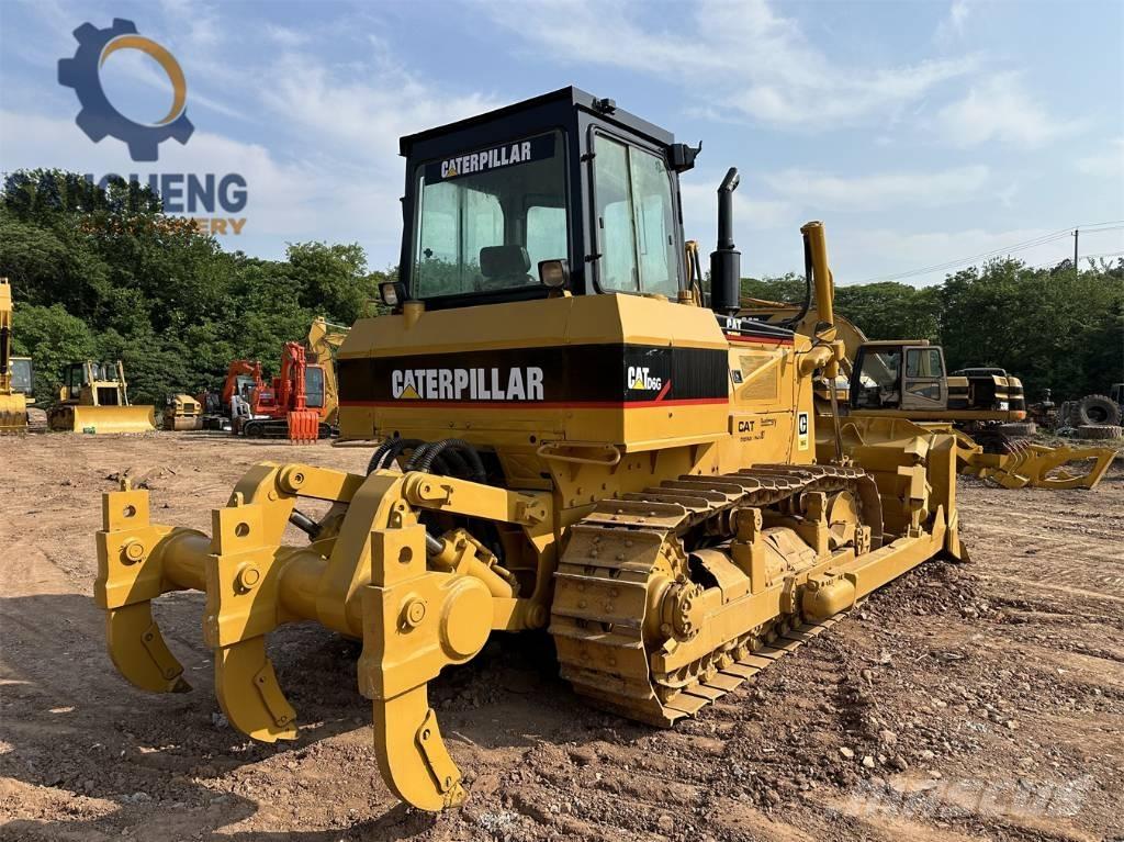 CAT D6G Kāpurķēžu buldozeri