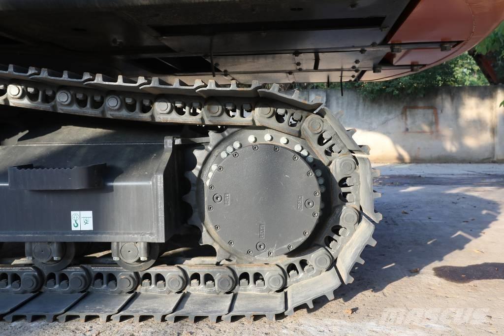 Develon DX 205 Vidēja lieluma ekskavatori 7 t - 12 t