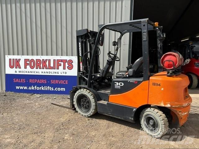 Doosan G 30 E-5 LPG tehnika