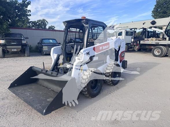 Bobcat S62 Lietoti riteņu kompaktiekrāvēji