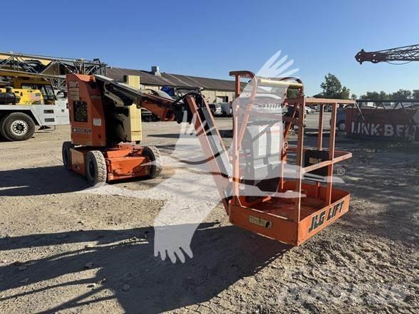 JLG E300AJP Strēles pacēlāji