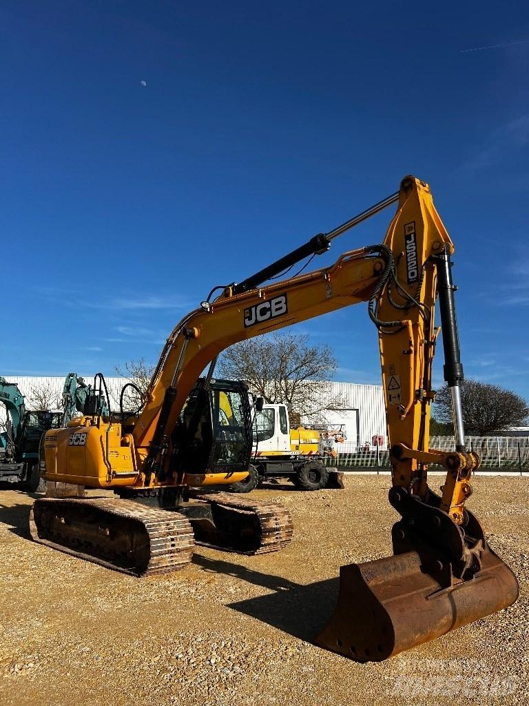 JCB JS 220 N LC Kāpurķēžu ekskavatori