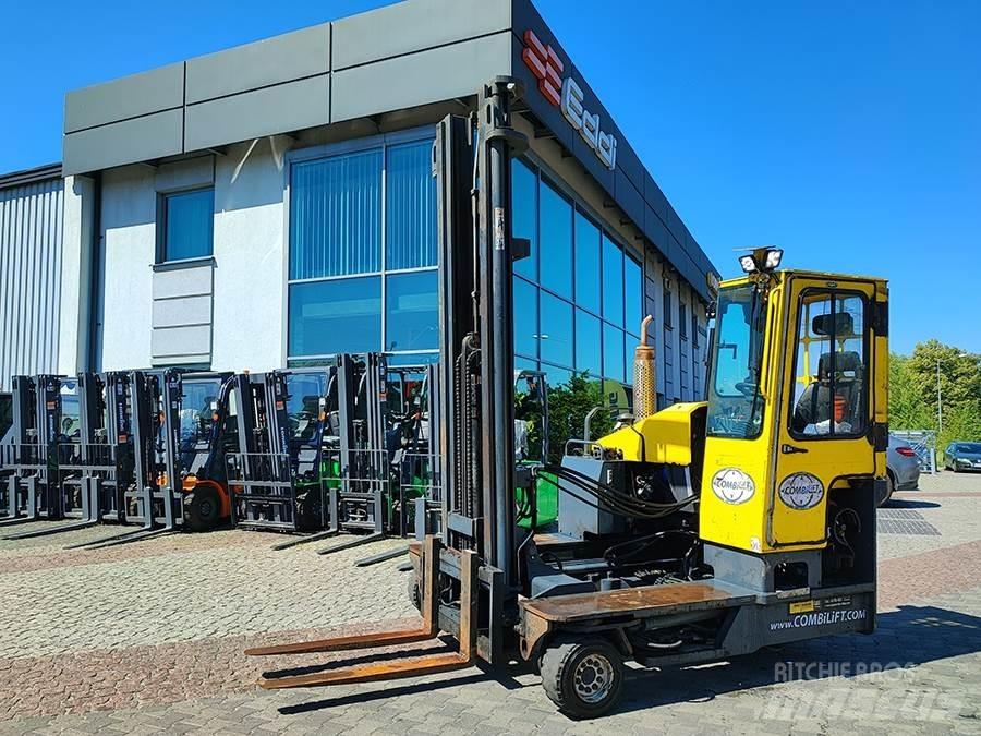 Combilift C4000 Četru virzienu krāvēji