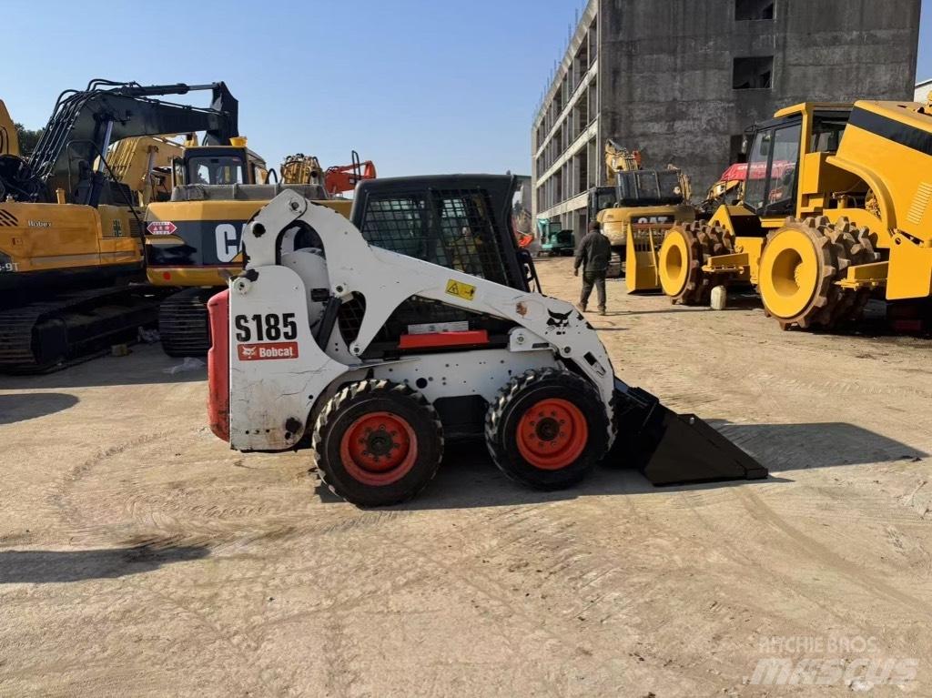 Bobcat S 185 Lietoti riteņu kompaktiekrāvēji