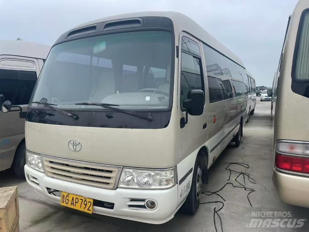 Toyota Coaster Starppilsētu autobusi