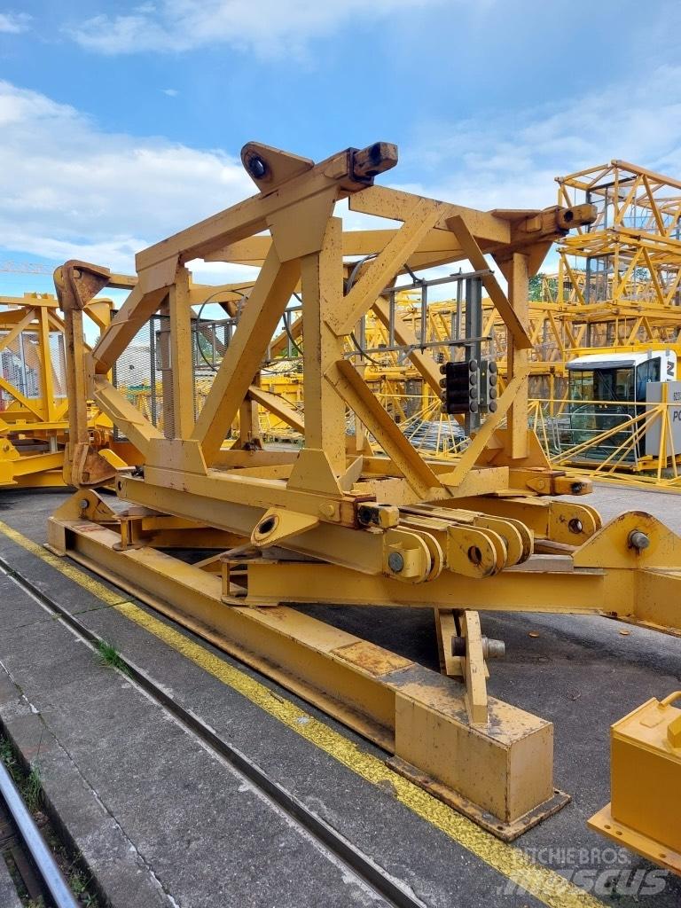 Potain MDT 389 L16 Torņa krāni