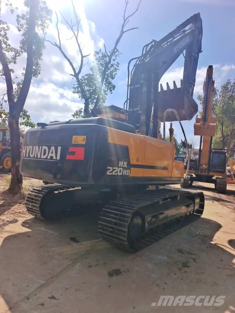 Hyundai HX220HD Kāpurķēžu ekskavatori