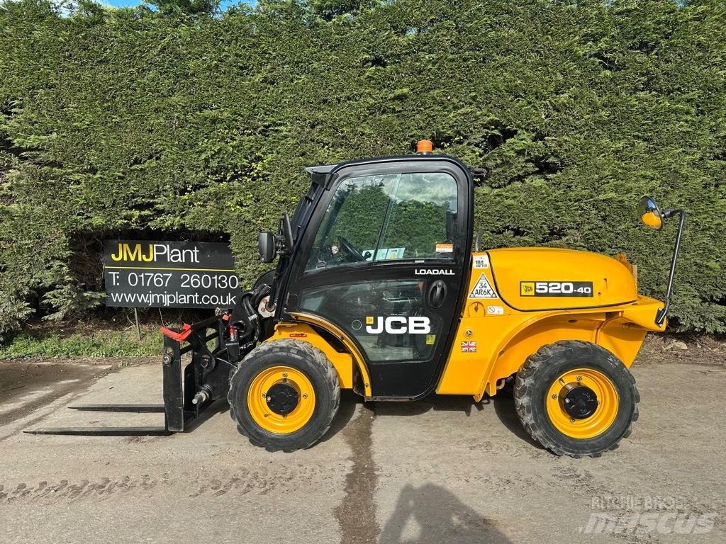 JCB 520-40 Teleskopiskie manipulatori