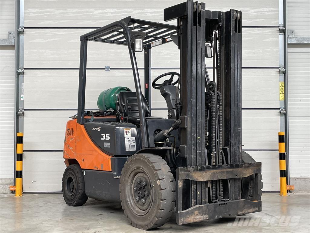 Doosan G35C-5 LPG tehnika