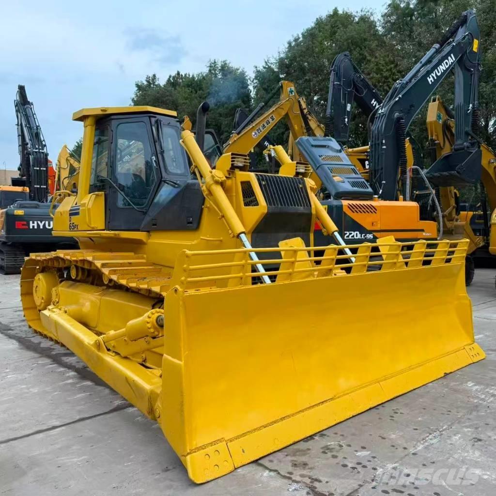 Komatsu D 65 PX-12E Kāpurķēžu buldozeri