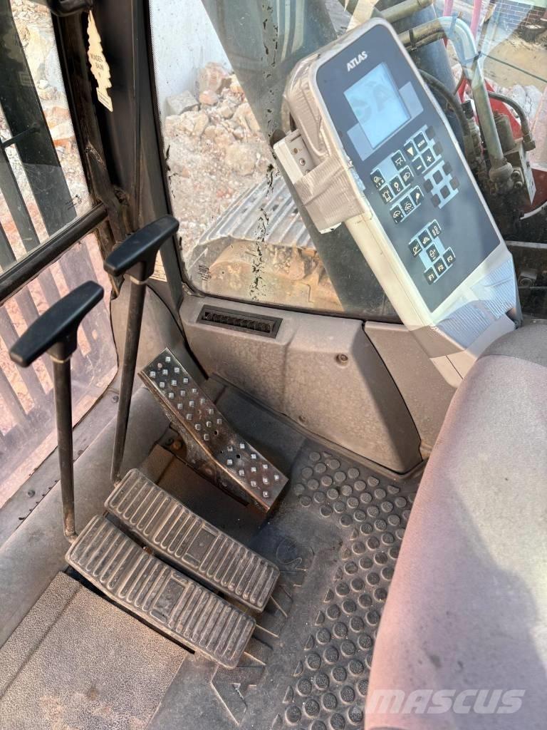 Atlas 260 LC Kāpurķēžu ekskavatori