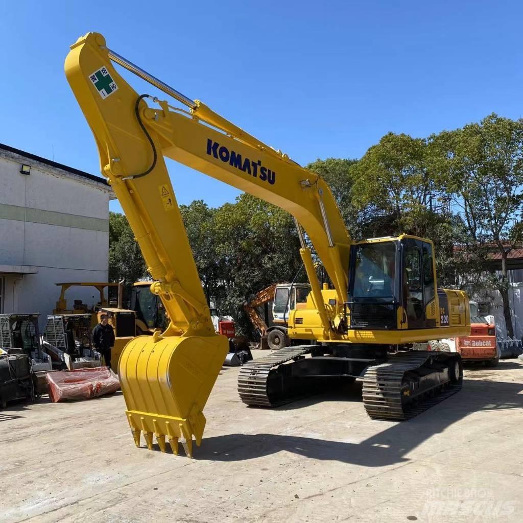 Komatsu PC 220 Kāpurķēžu ekskavatori