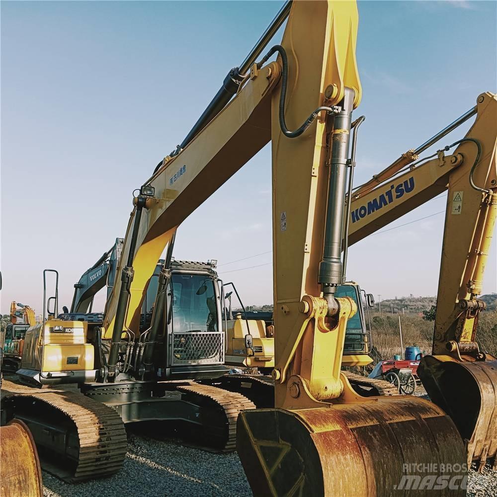 Kobelco SK200-8 Kāpurķēžu ekskavatori