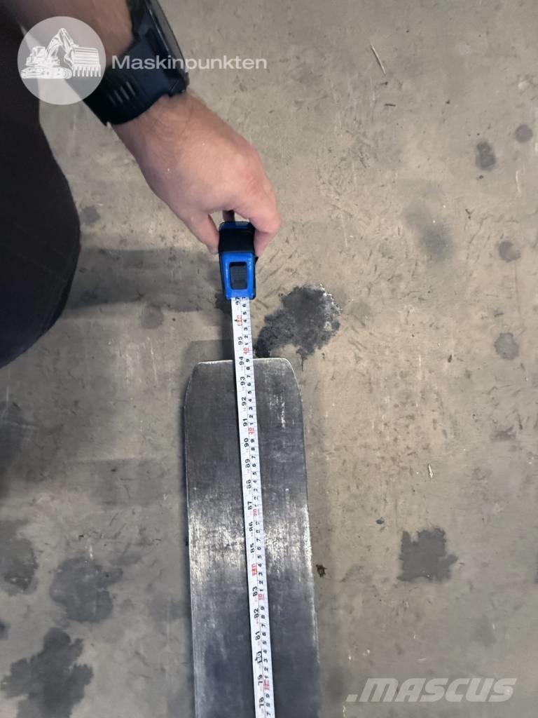 Kalmar DCE 80-6 Tehnika ar dīzeļa dzinēju