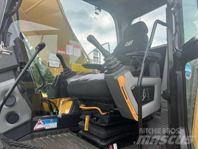 CAT 320GC Kāpurķēžu ekskavatori