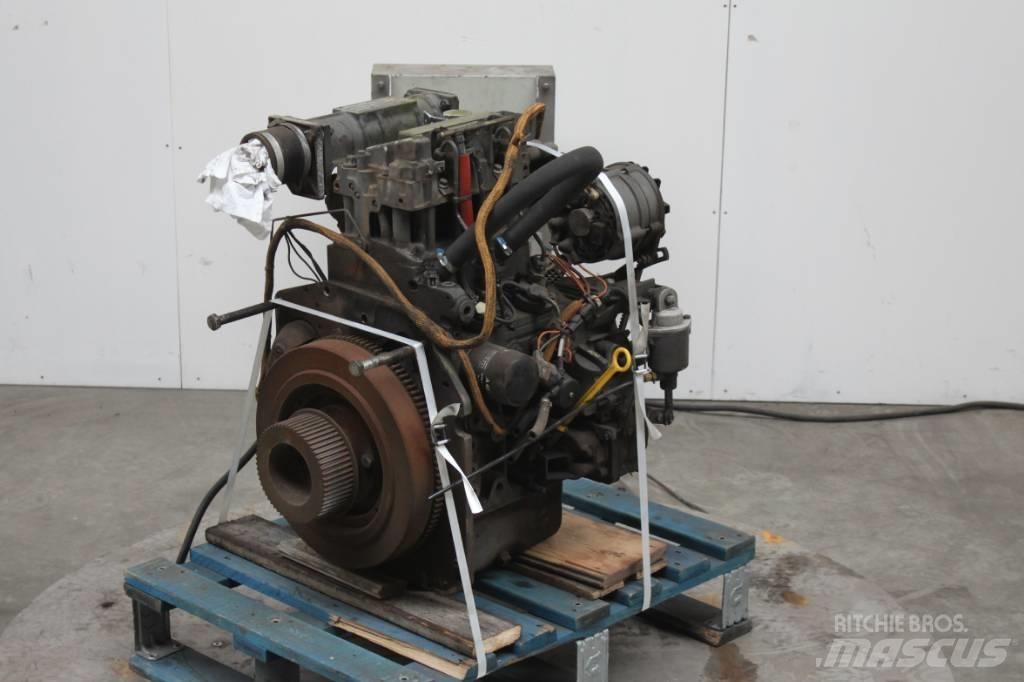 Deutz F2M2011 Dzinēji