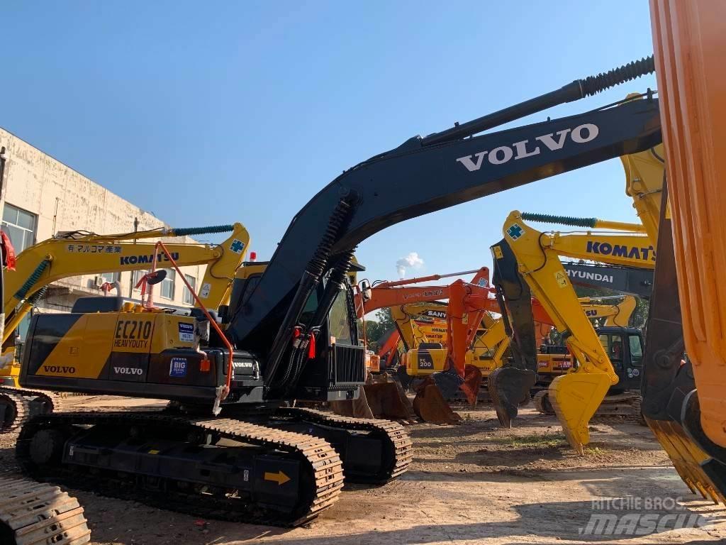 Volvo EC 210 Kāpurķēžu ekskavatori
